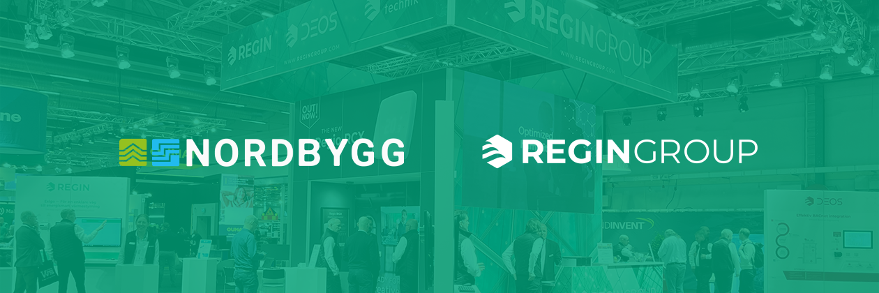 Utställningsmonter med skyltar för Nordbygg och Regin Group, med skärmar, varumärkesprofilering och människor som interagerar.